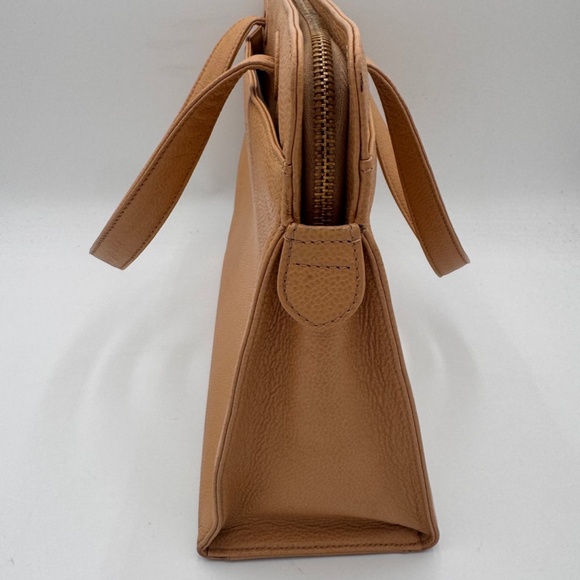 CHANEL Caviar LAX Tote - Picture 6 of 15